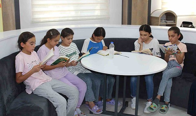 Siirt'te öğrencilerin yeni adresi İbrahim Hakkı Halk Kütüphanesi oldu