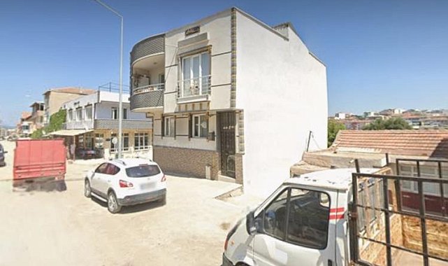 Silahla oynarken amca oğlunu vurdu