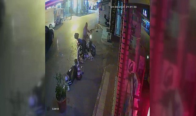 Sinop'ta çöpleri çevreye saçan kişi kamerada