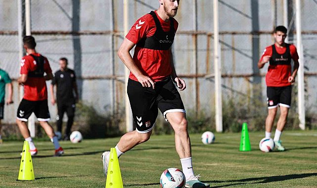 Sivasspor'da yeni sezon hazırlıkları sürüyor