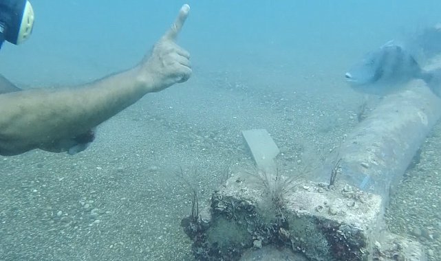 Sualtında parmak ısırtan arkadaşlık