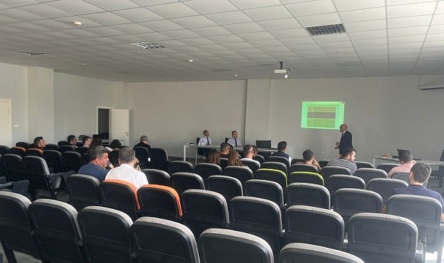 Tavşanlı OSB'deki 'Sanayi Paneli'nde verimlilik konuşuldu