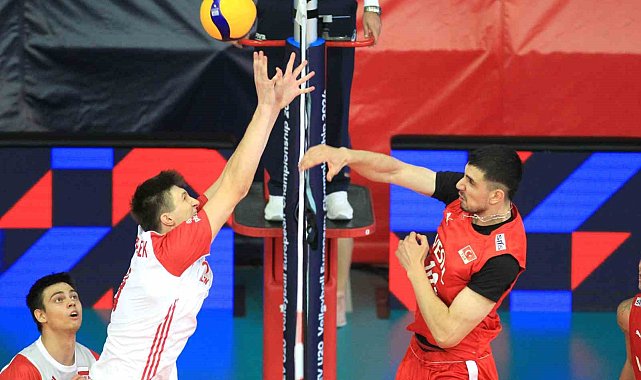 U20 Voleybol Erkek Milli Takımı, Avrupa Şampiyonası'na galibiyetle başladı