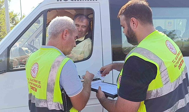 Ulaştırma Bakanlığı'ndan turist taşıyan araçlara denetim