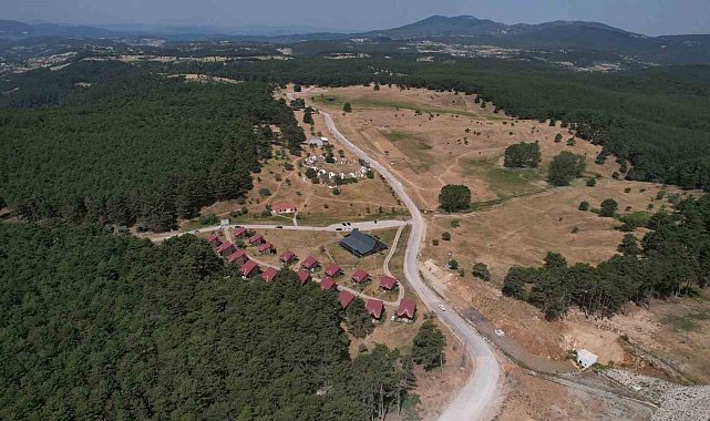 Uludağ'ın güney yamaçlarındaki yayla misafirlerine unutulmaz deneyimler yaşatıyor