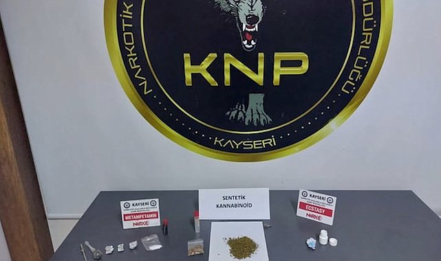 Uyuşturucu tacirlerine geçit yok: 9 gözaltı