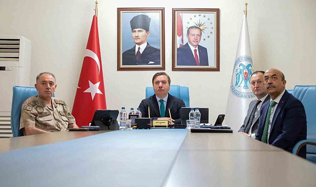 Vali Aydoğdu, Bakan Yerlikaya ve Tekin'in başkanlığında yapılan toplantıya VKS üzerinden katıldı