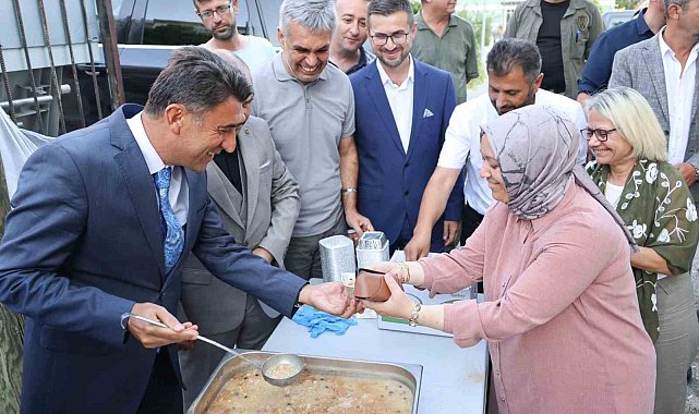 Vali Şefik Aygöl aşure etkinliğine katıldı