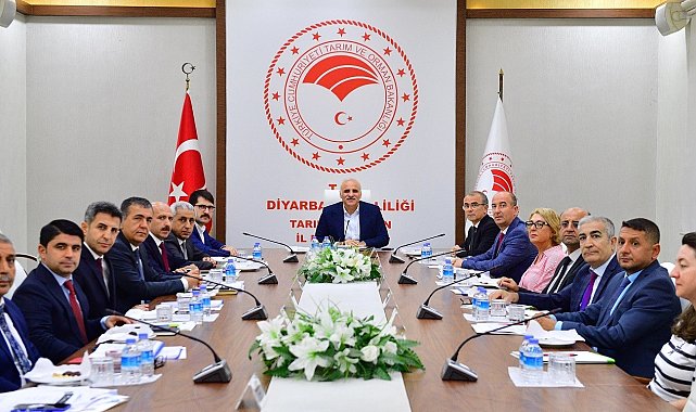 Vali Zorluoğlu, "Tarımsal üretimin daha da artması için hep birlikte mesai harcayacağız"