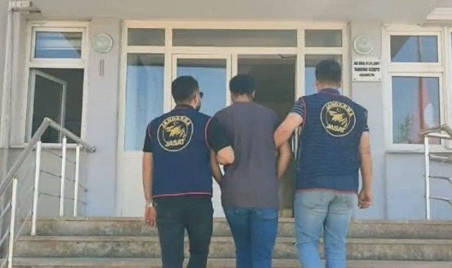 Van'da 3 kişi tutuklandı