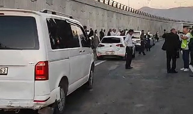 Van'da düğün konvoyunda zincirleme kaza: 8 yaralı