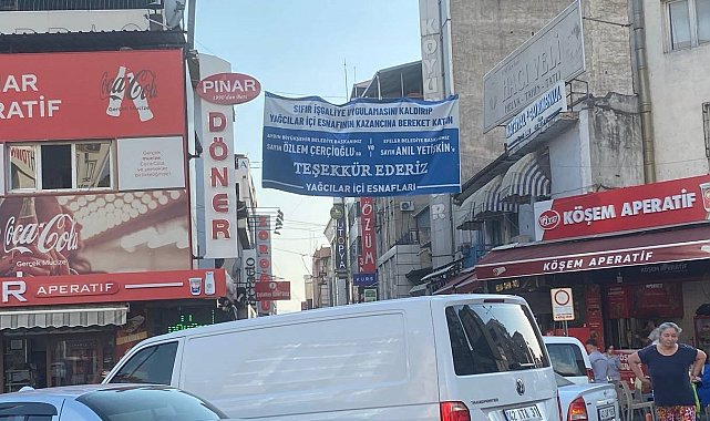 Yağcılariçi esnafından Başkan Çerçioğlu ve Yetişkin'e pankartlı teşekkür