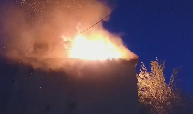 Yangın evi kül etti