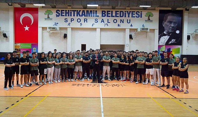Yılmaz'dan gençlere motivasyon ziyareti