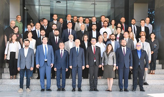 YÖK Başkanı Özvar, ÇOMÜ&#039;yü ziyaret etti