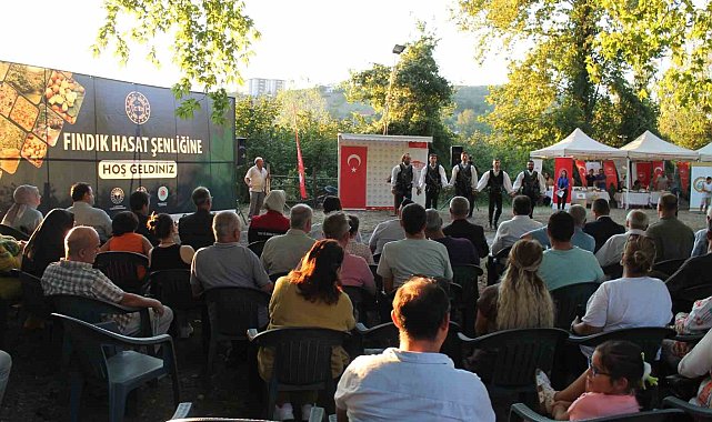 Yörük köyünde yapılan fındık hasat şenliği ile başladı