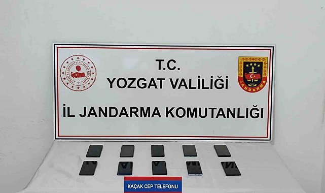Yozgat&#039;ta 300 bin lira değerinde kaçak cep telefonu ele geçirildi