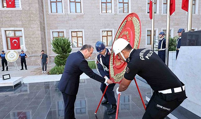 Zafer Bayramı, Adıyaman'da törenle kutlandı