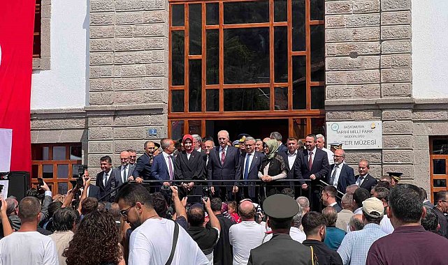 Zafer Müzesi açıldı