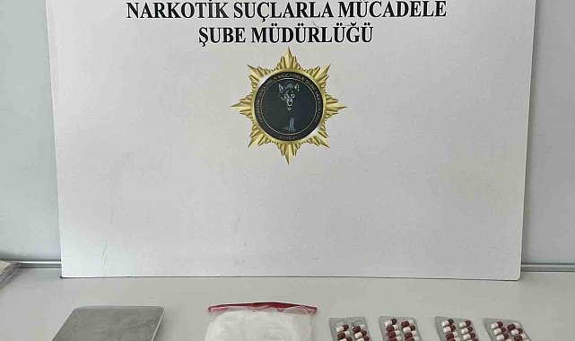 Boş arazideki kolinin ardından evinde de uyuşturucu madde çıktı