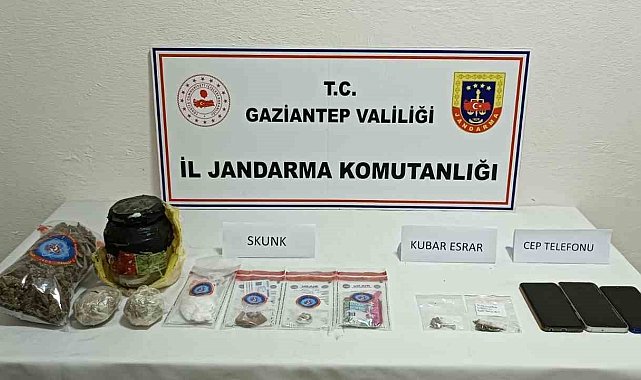 Gaziantep'te jandarmadan şok huzur güven uygulaması: 3 gözaltı