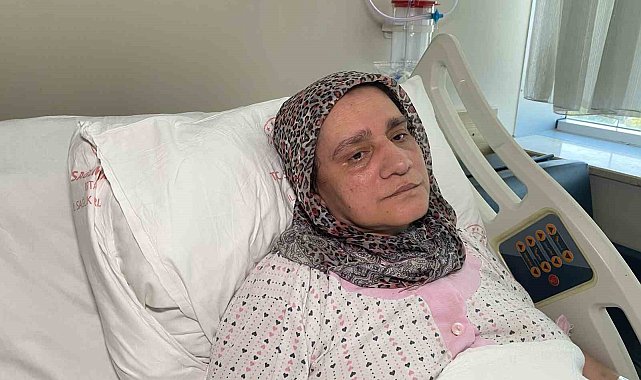 Geçirdiği ameliyatla kalça kemiği olmayan hasta yapay kalça implantı ile sağlığına kavuştu