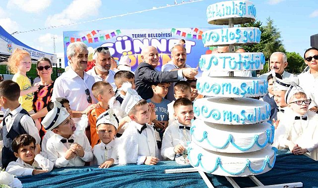 Terme'de geleneksel sünnet şöleni