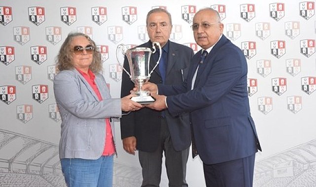 TSYD Koşusu'nda kazanan 'O Bir Çelik' oldu