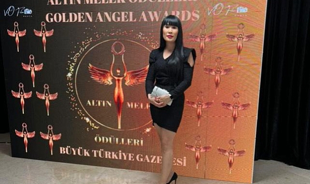 Yılın En Başarılı Kalıcı Makyaj Eğitmeni Altın Melek Ödüllerine Renk Kattı