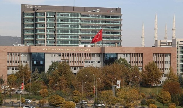 2 çocuğunun gözü önünde karısını öldüren sanığa ağırlaştırılmış müebbet