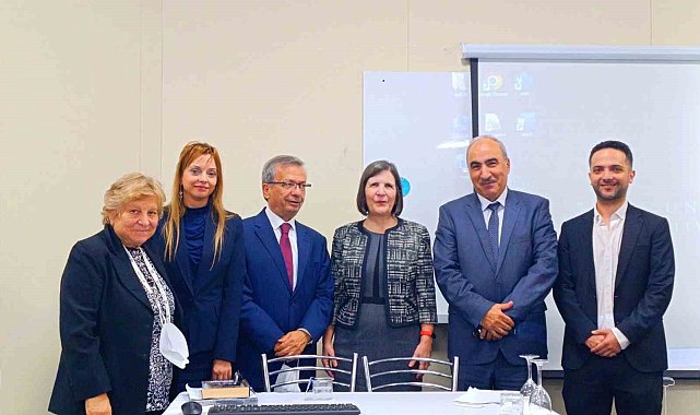 'Uluslararası İlişkiler ve Diplomasi Merkezi' açıldı