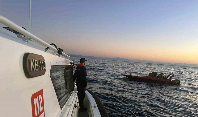 7'si çocuk 20 düzensiz göçmen kurtarıldı, bir göçmen kaçakçısı yakalandı