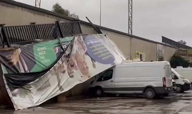 Adana'da rüzgar ve kar hayatı olumsuz etkilemeye devam ediyor