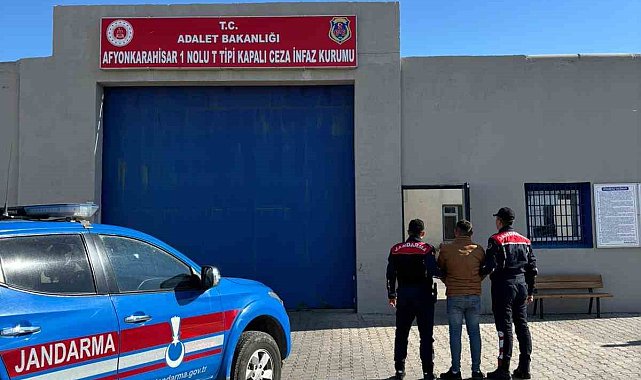 Afyonkarahisar'da kaçak şahıs yakalandı