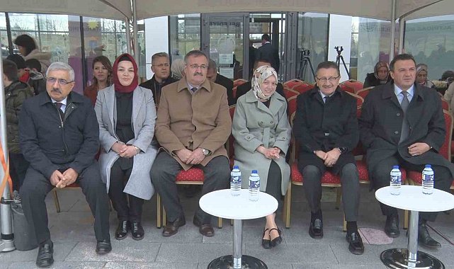 AK Parti Altındağ Kadın Kolları Başkanı Akçadağ: "Çocuklar toplumların ortak umudu, aydınlık yarınların güvencesi"