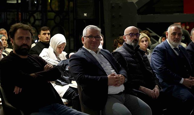 Akademisyen Hüseyin Etil, Sakaryalı sanatseverlere İsmet Özel'i anlattı