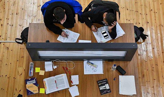 Ankara Büyükşehir Belediyesi "Batıkent Genç Akademi"yi hizmete açtı