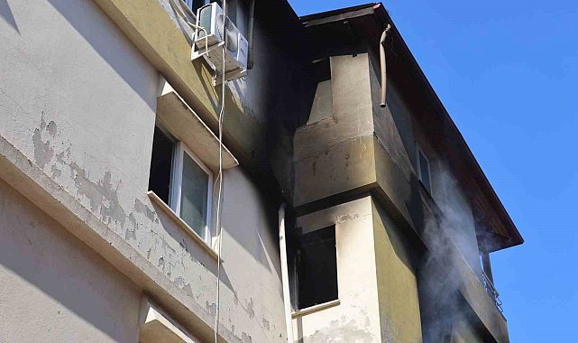 Apartman dairesi alevlere teslim oldu