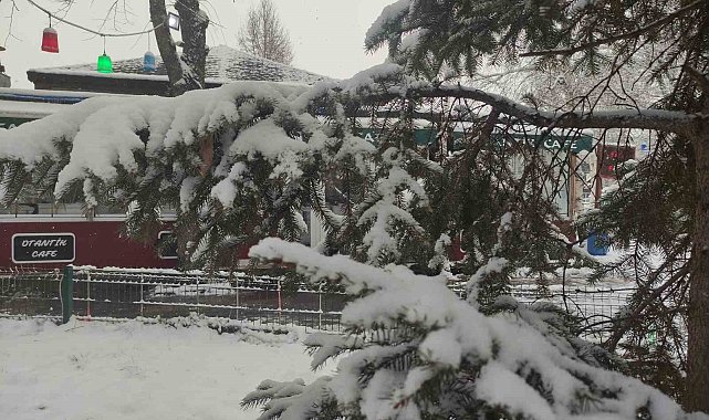 Ardahan'da karla gelen kartpostallık görüntüler