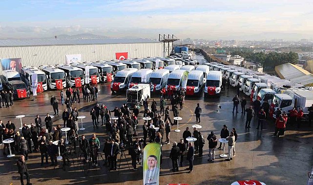 Ataşehir Belediyesi&#039;nden dev tasarruf hamlesi: Bir yıllık kiralama maliyetiyle 59 yeni aracı öz kaynaklarına kattı