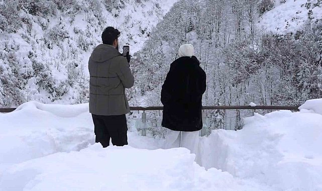 Ayder Yaylası'ndan kar manzaraları