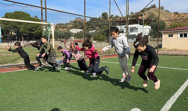 Aydın'da minikler, spor alışkanlığı kazanıyor