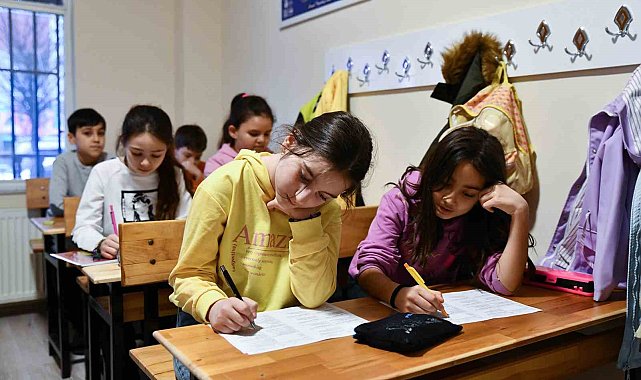 Bahriye Üçok Eğitim Merkezi&#039;nden 2 bin 200 öğrenci yararlandı