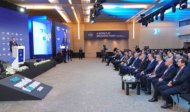 Bakan Kurum'dan 'iklim finansmanı' tepkisi: "Destek sunacak ülkeler yanan eve bardakla su döküyor"