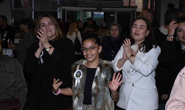 Balıkesir'de öğretmenlere vefa buluşması