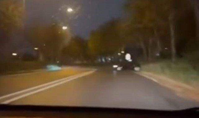 Başakşehir'de yolu kapatıp drift atan sürücü yürekleri ağza getirdi