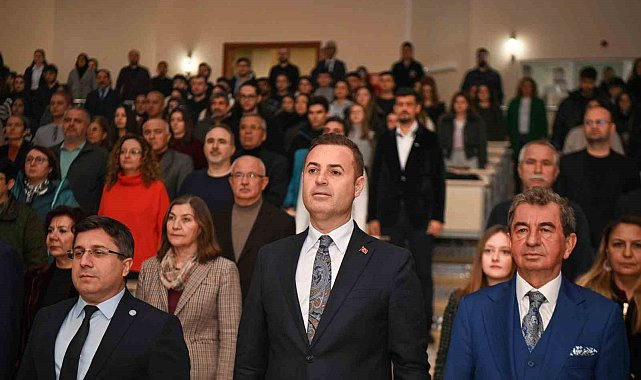 Başkan Akın, "Oyun oynayan değil, oyun kodlayan bir gençlik yetişecek"
