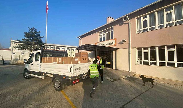 Başkan Hamamcı&#039;dan okullara anlamlı destek