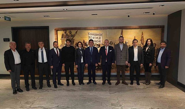 Başkan Yalım, milletvekili Tüzün ile birlikte sahaya indi