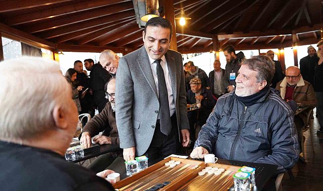 Beyoğlu'nda emekliler Tavla Turnuvası'nda yarıştı